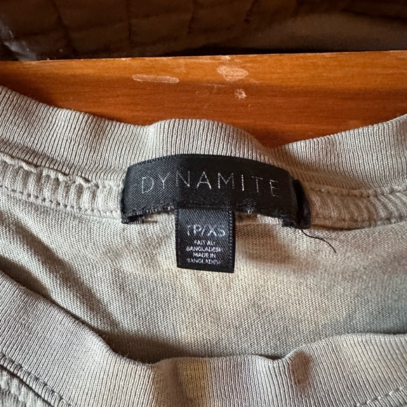 Dynamite capped sleeve t-shirt size xs - Picture 2 of 2